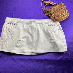 📌Almost Famous Ripped Mini Skirt